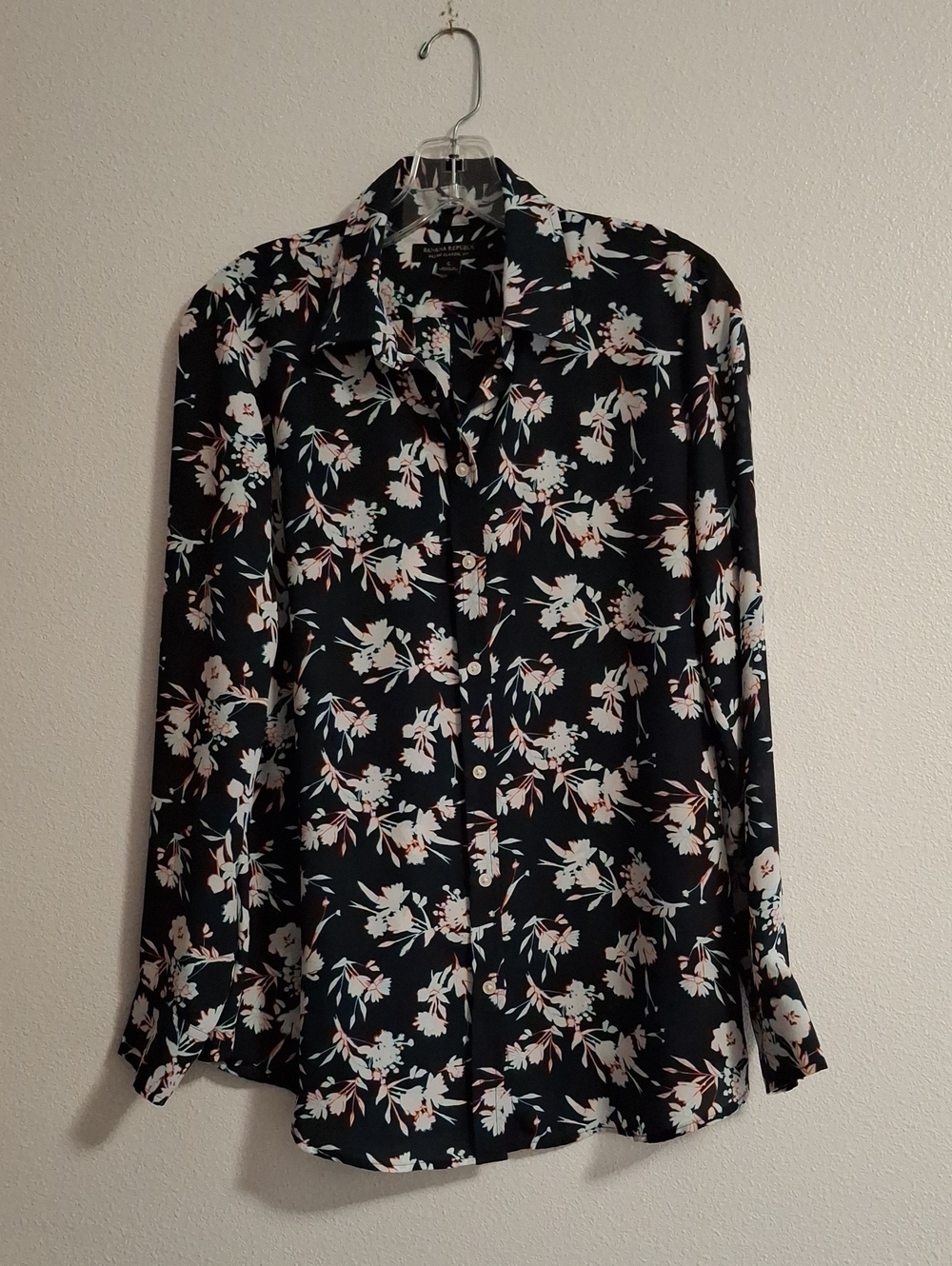 Banana Republic Dillon Classic Fit Floral Button-Down Blouse Top Shirt Size Sm.